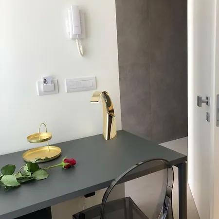 Golden 50 Bed & Breakfast